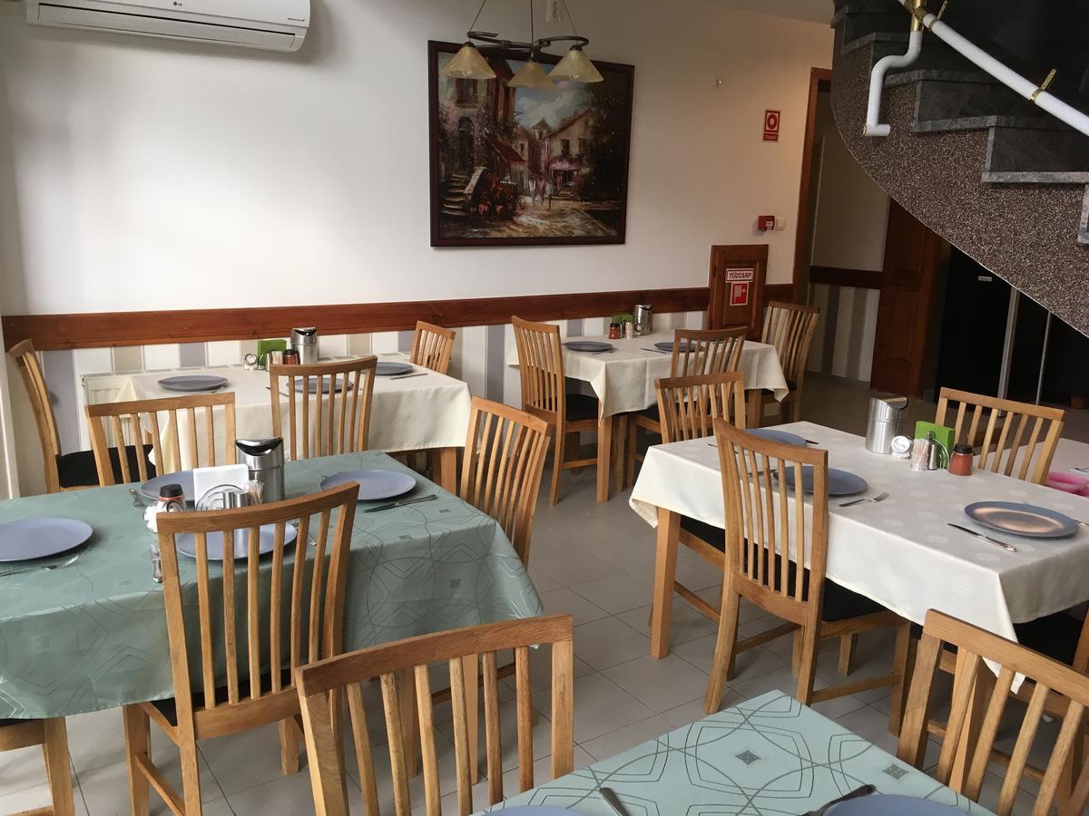 Zoeldteto Panzio Bed & Breakfast Balatonfured Bagian luar foto